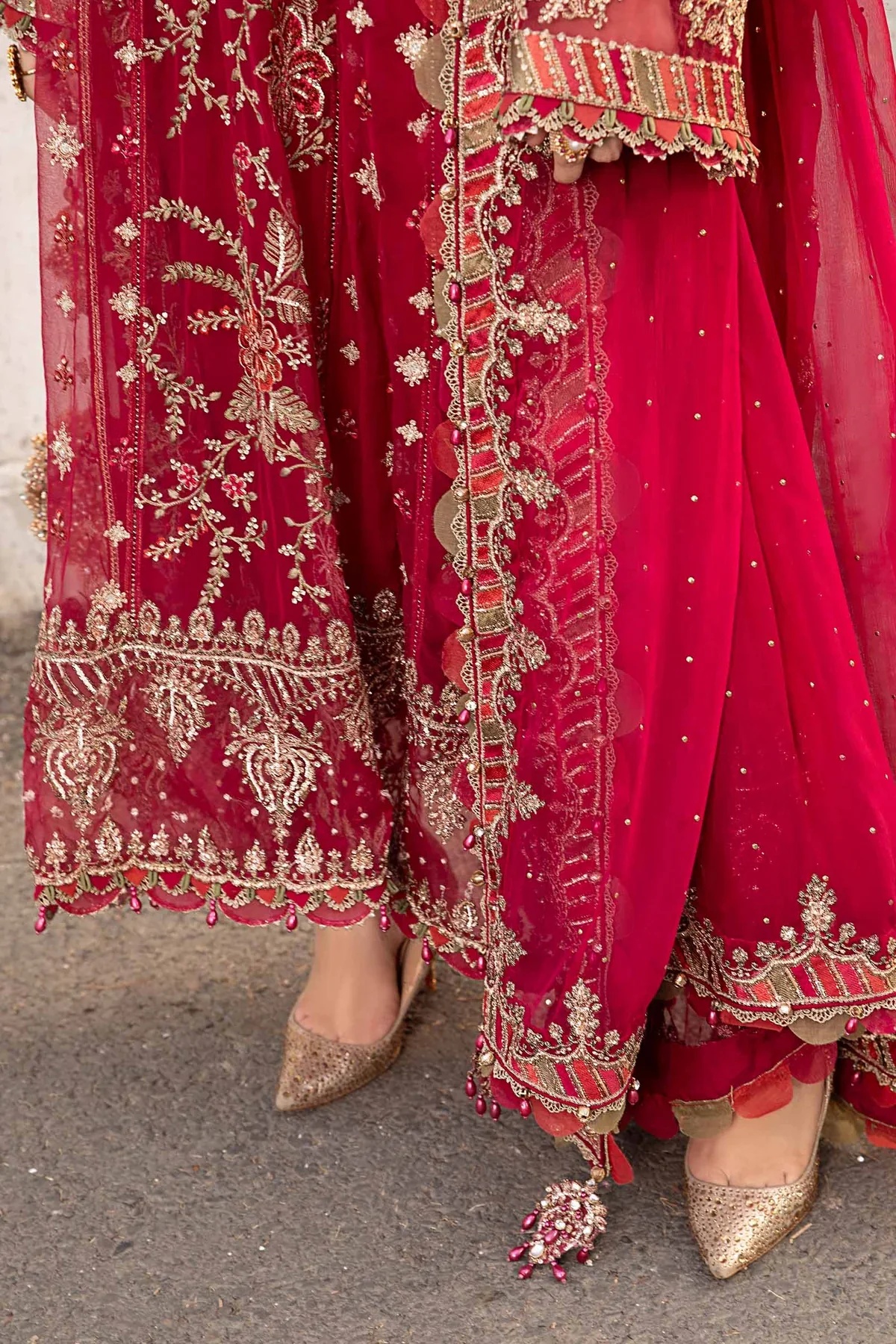 Embroidered TASSAL Suit | RED pakistani fashion outfit in red tones.